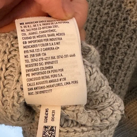American eagle Gray Women's Sweater size M - Picture 7 of 8